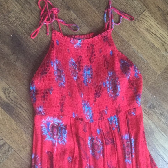 Dress - Picture 2 of 4